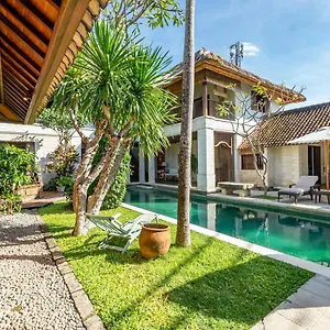 Villa Angsa By Nakula