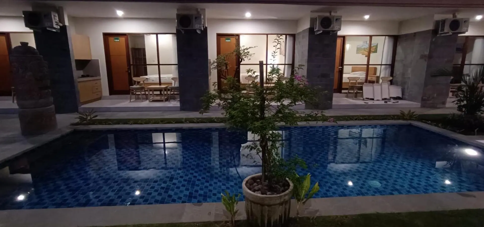 Kubunaku Sanur  Guest house